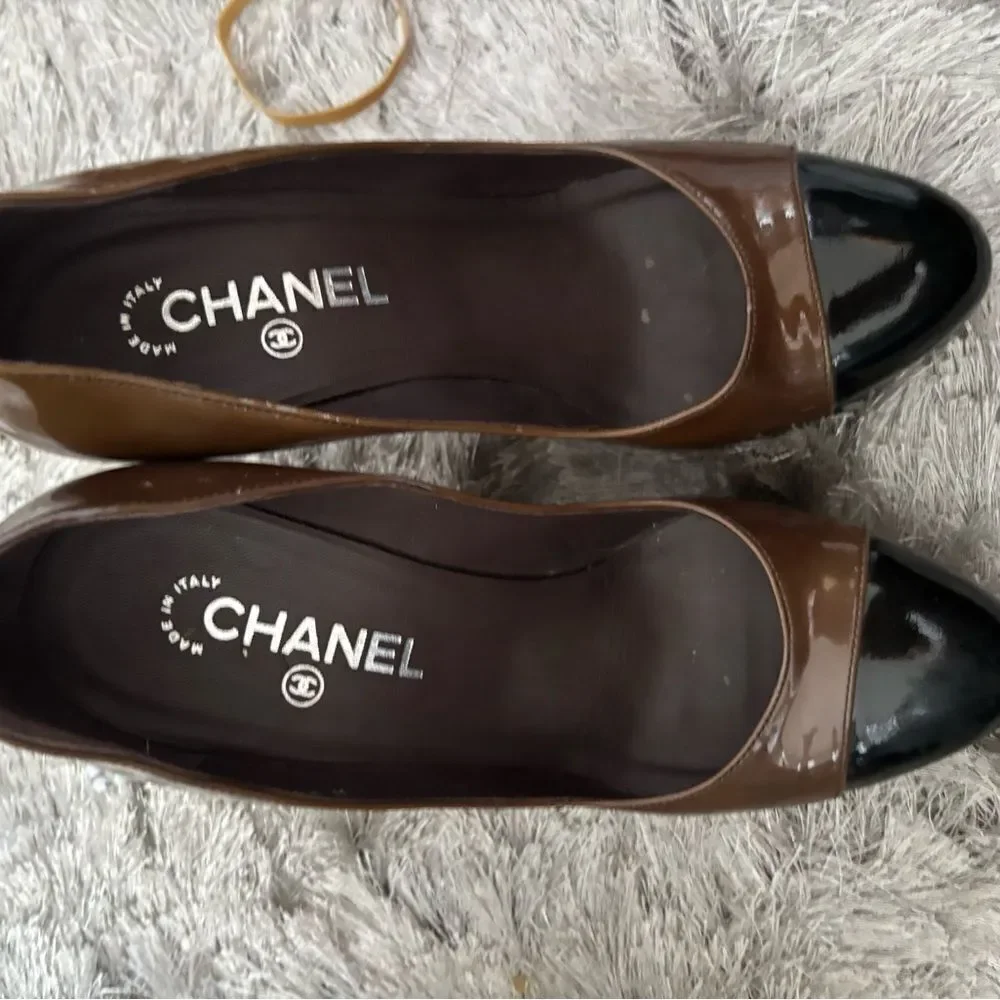 Chanel dress shoes logo pumps colorblock heels classic big monogram platforms